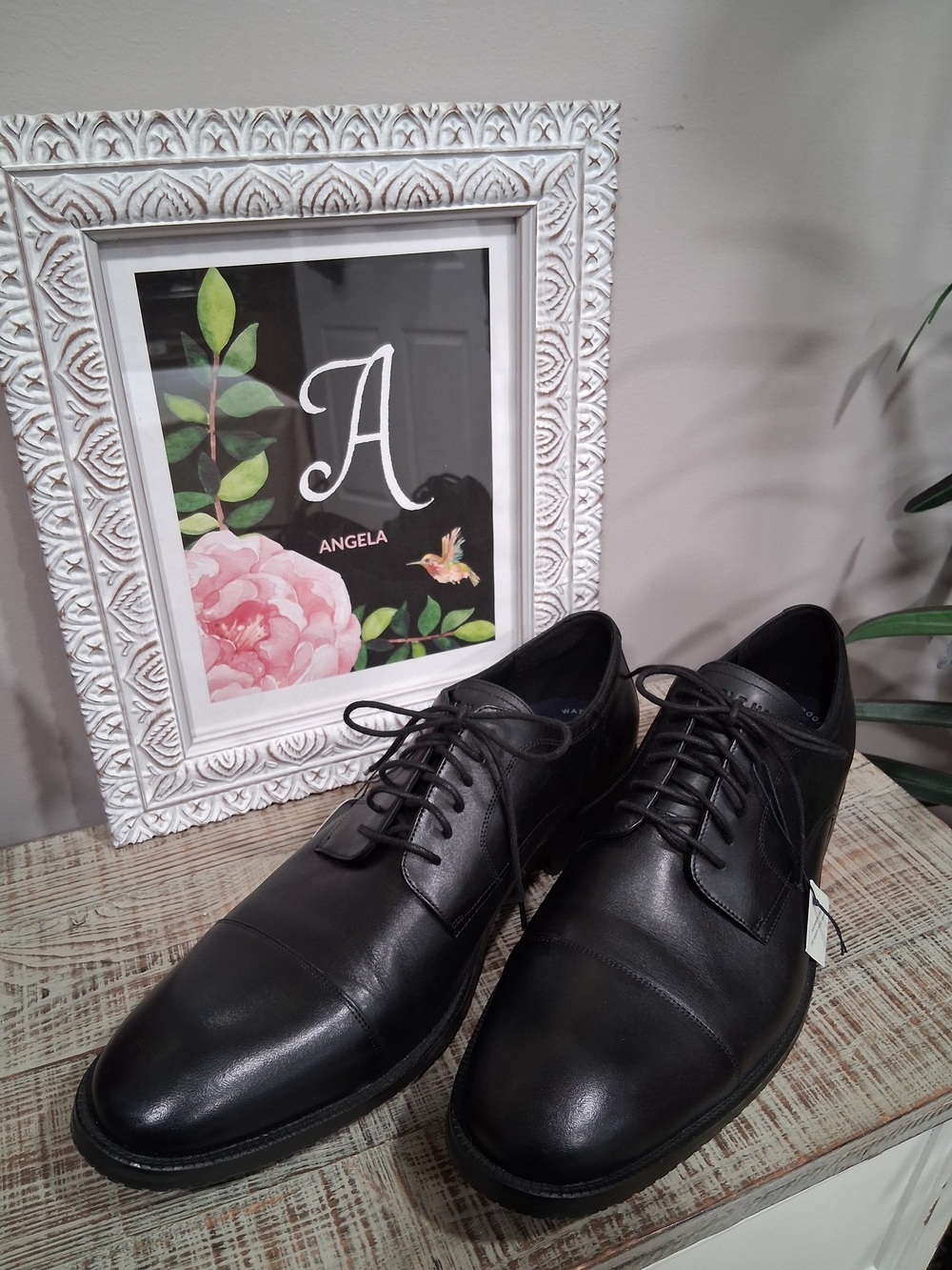 Cole Haan Black Leather Cap-Toe Oxfords